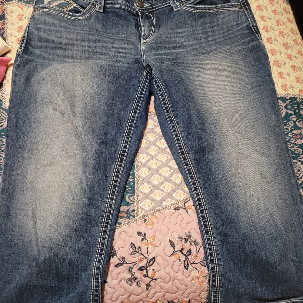 Maurices Jean Capris